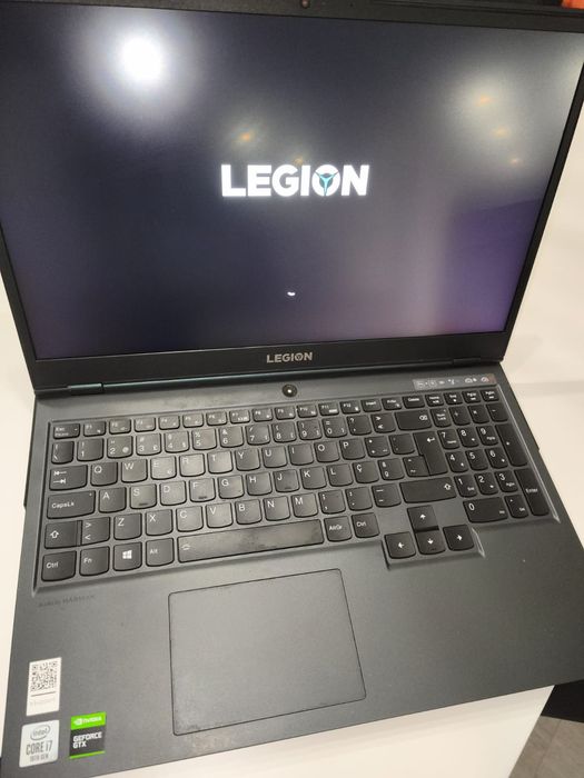 Portátil Gaming Lenovo Legion 5 15" FHD 144Hz | i7-10750H | 16GB RAM | GTX 1650 Ti | 512GB SSD