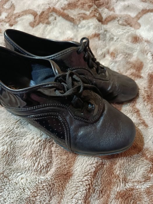 Туфлі для хлопця для бальних танців - латина.