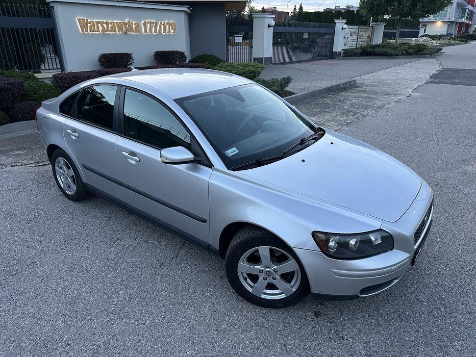 Volvo S40