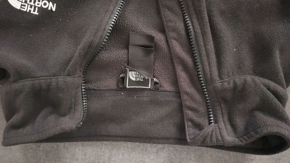 Кофта THE NORTH FASE  450грн