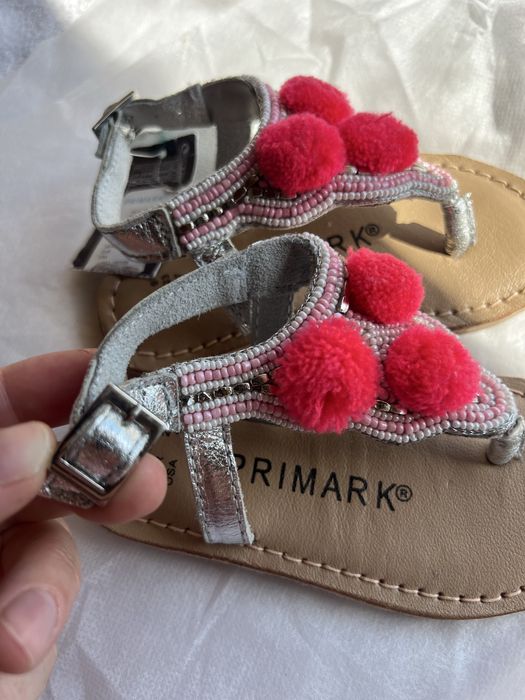 Шкіряні босоніжки Primark 23 розмір