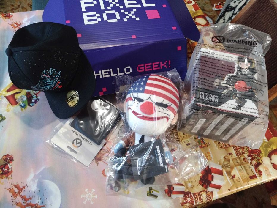 Pixel Box – nowy, kompletny | gaming / streetwear | idealny na prezent