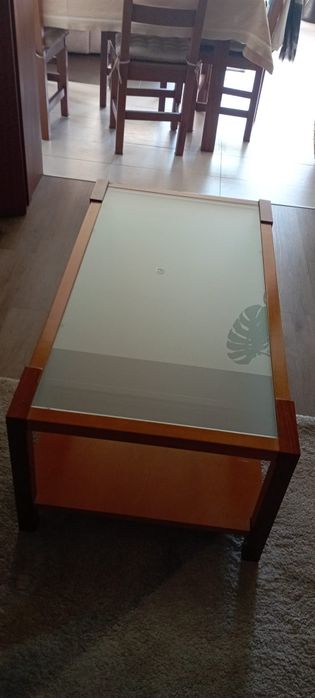 Cherry Wood and Glass Living Room Coffee Table