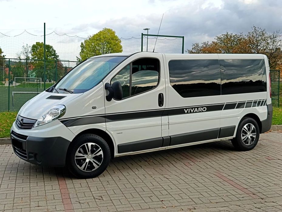 Opel Vivaro 2.0 CDTI 115KM, LONG, Klima, 9 Osób, Najlepszy Silnik !, Zadbany !