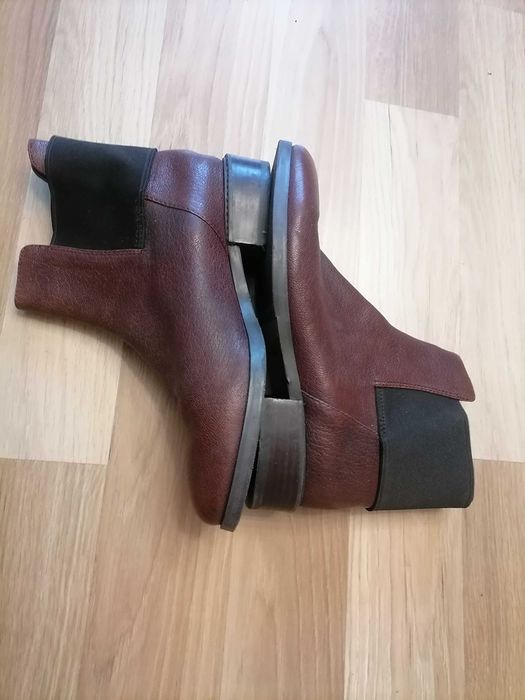 Bordowe botki clarks 41