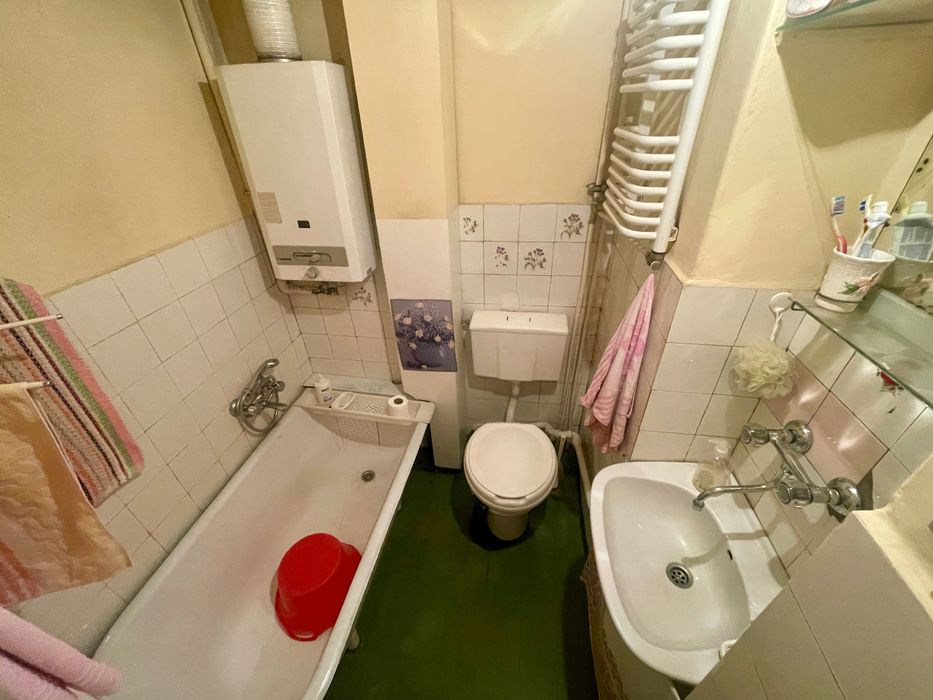 Bohaterów Warszawy/ 1 piętro/ do remontu/ 47,35m2/