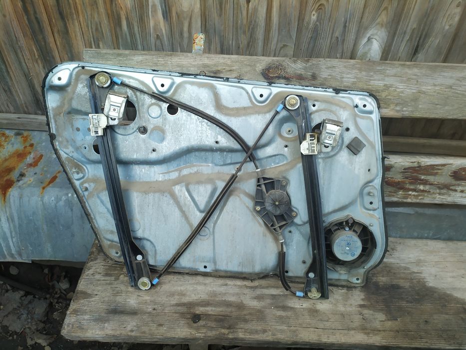 Стеклоподъёмник vw