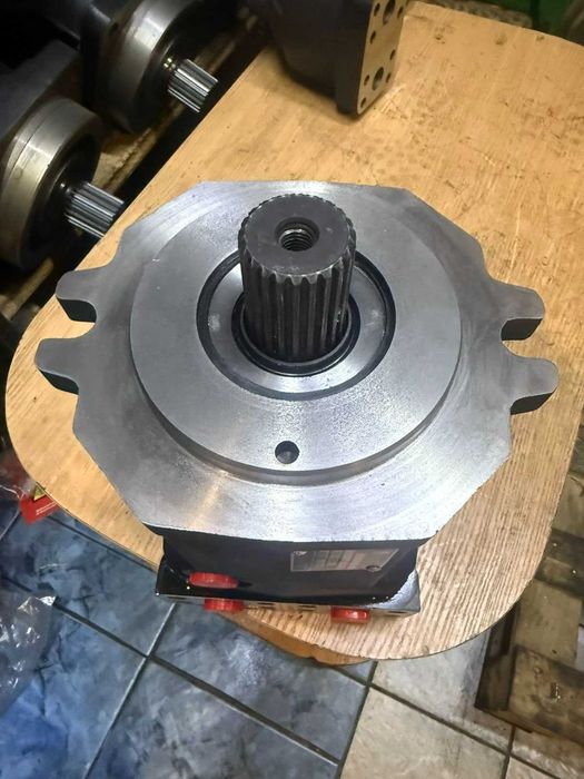 Гідромотор Linde HMF 105-02