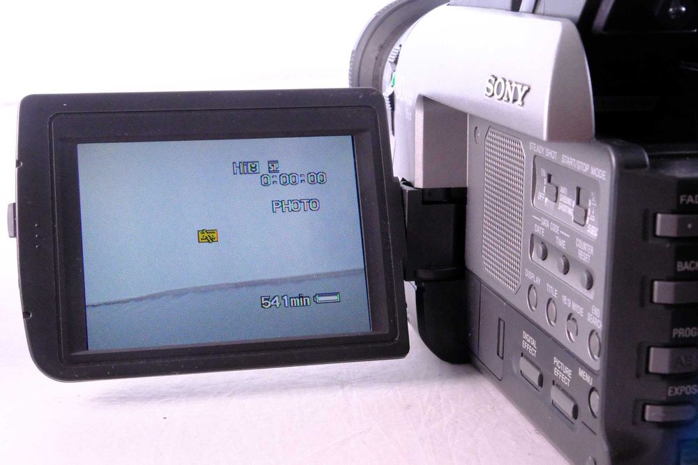Sony Hi8 TRV-94E – kultowa kamera Hi8 z klimatem Y2K!