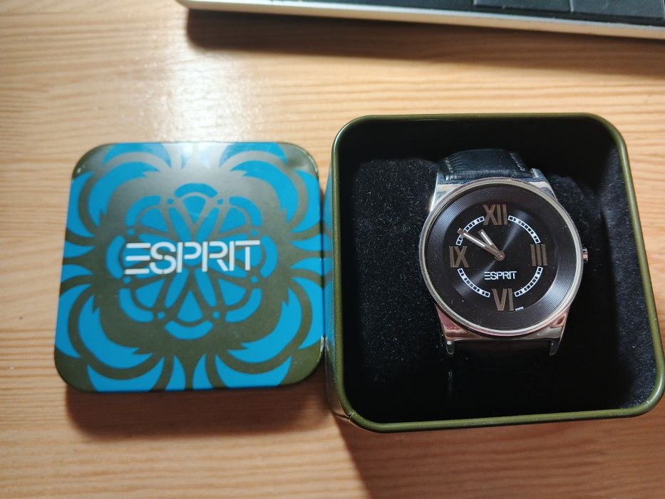 Часы ESPRIT 101071 не рабочие