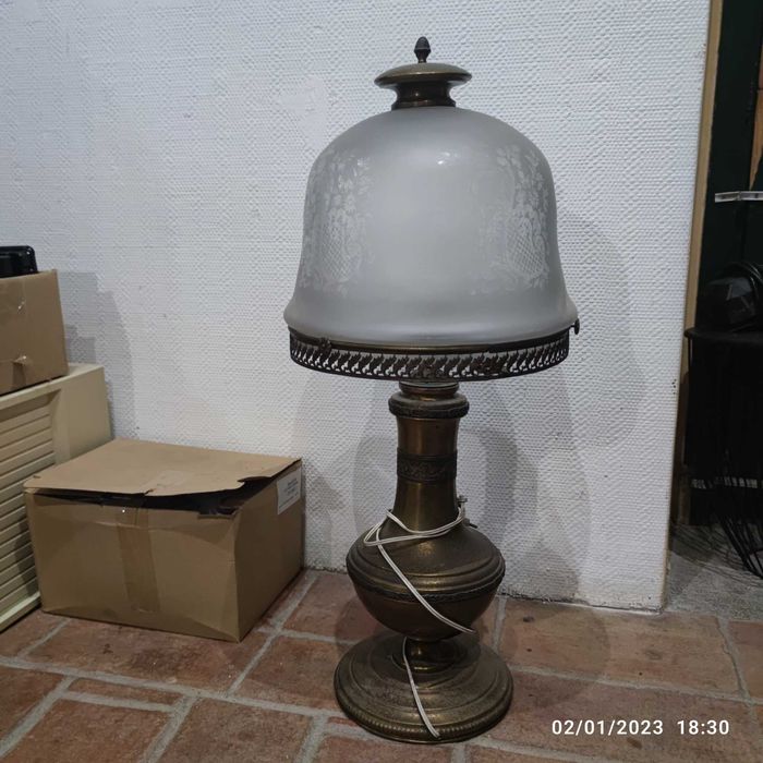 41a - Candeeiro elétrico