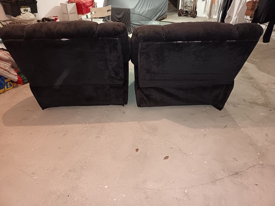 Vendo/Troco 2 poltronas elevatórias