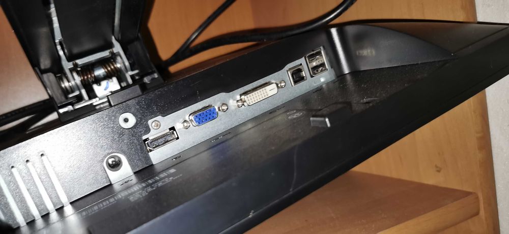 Monitor Dell sprawny