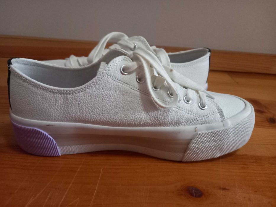 Sapatilhas Bershka Disney