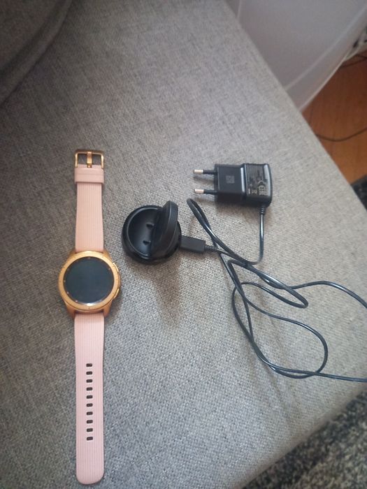 Sprzedam smartwatch samsung