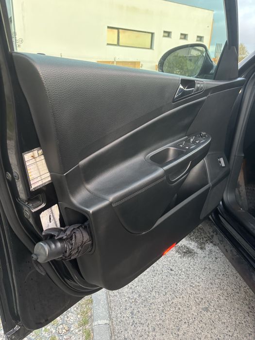 VW Passat Variant 2.0 TDI 170cv DSG — Full Extras —