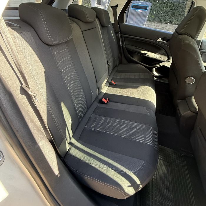 Peugeot 308 1.6 HDi **DESDE 129€ MêS**