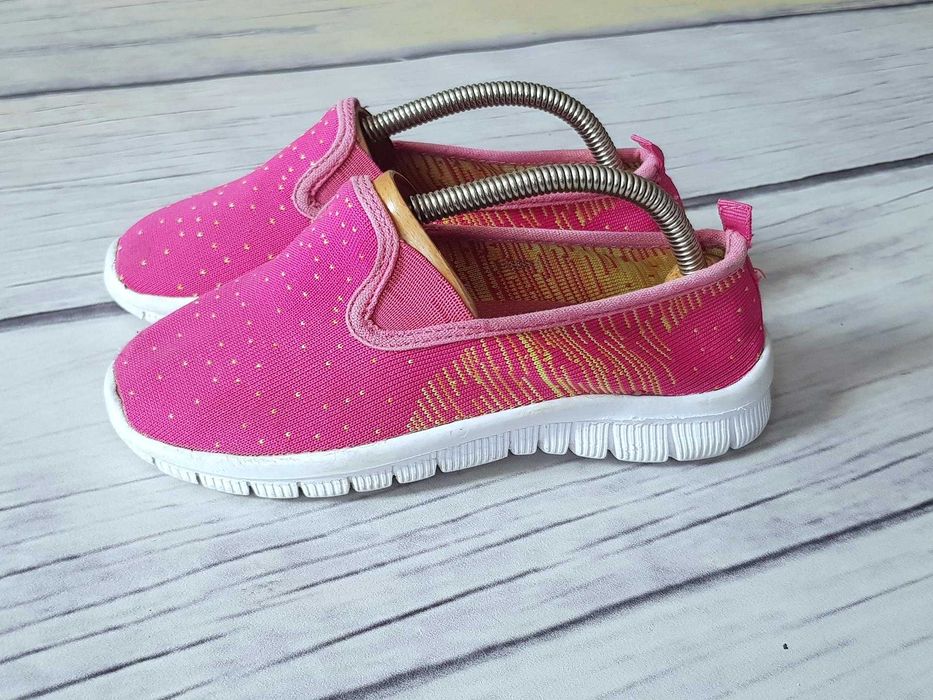 Extra lekkie trampki slip on pianki materiał, do szkoły 33