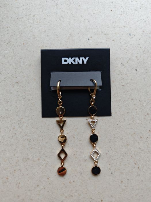 Nowe oryginalne kolczyki DKNY