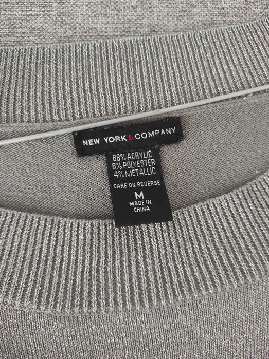 Cienki damski sweterek