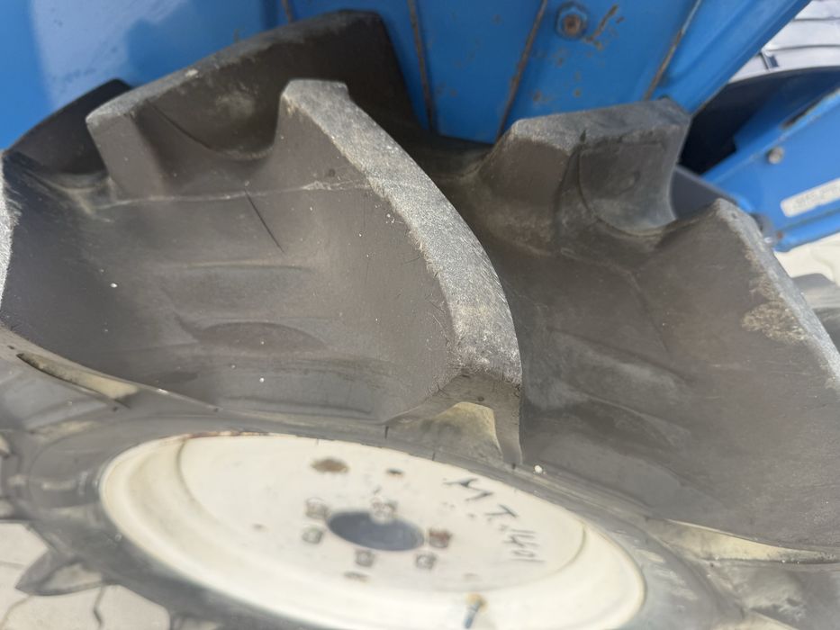 Японський трактор Mitsubishi MT1401