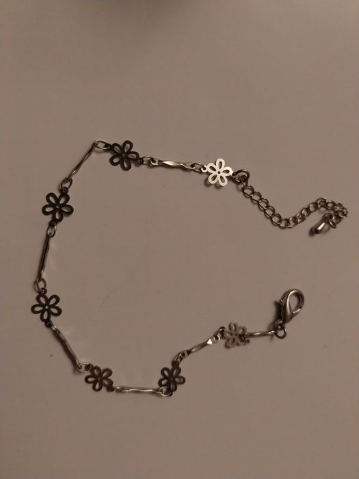 Bransoletka z kwiatkami