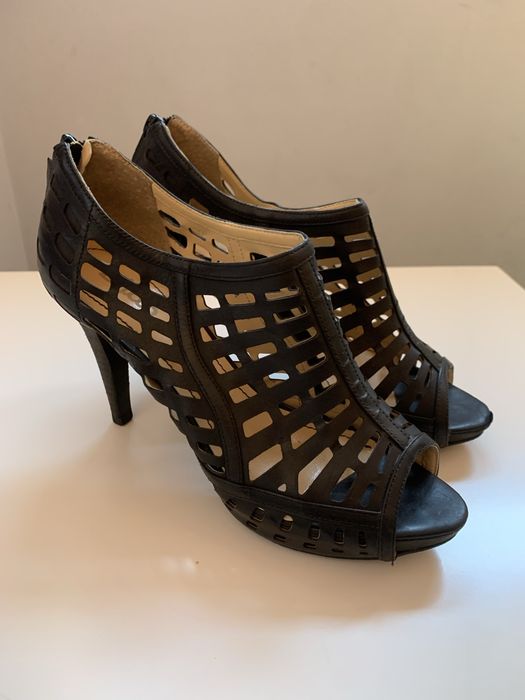 Sapatos em pele Zilian