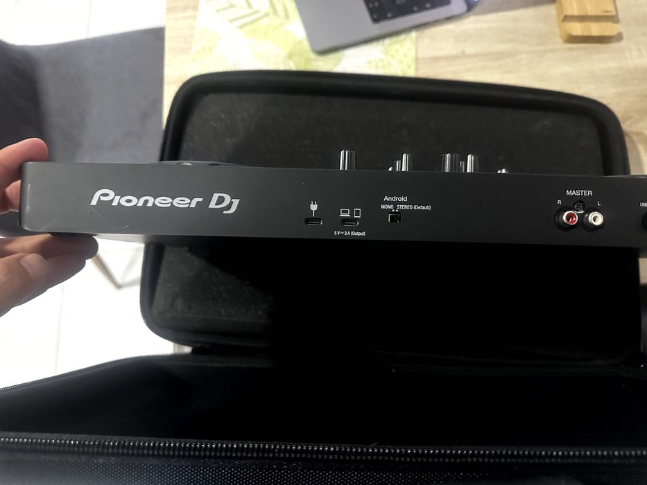 Título Pioneer DDJ‑FLX4 + Case rígido — Como nova
