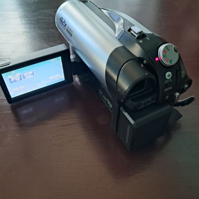 Цифрова відеокамара Panasonic VDR-D51 в повному комплекті + сумка+ DVD