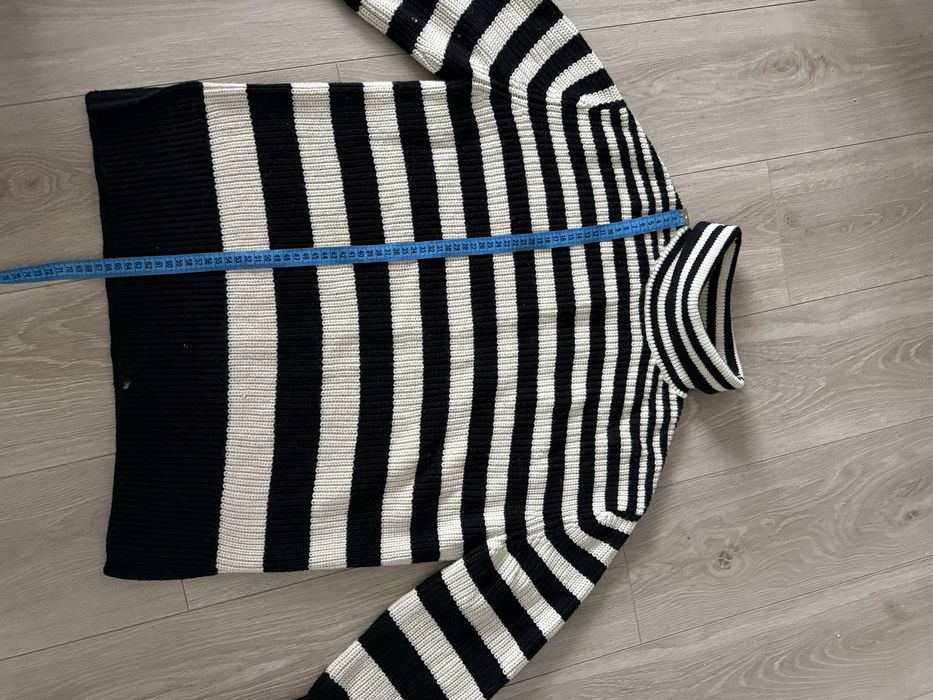 Вовнянмй светр & other stories