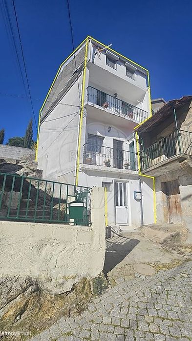 T2 House for Sale