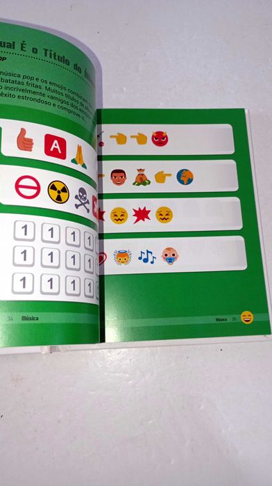 Quebra- Cabeças com EMOJIS