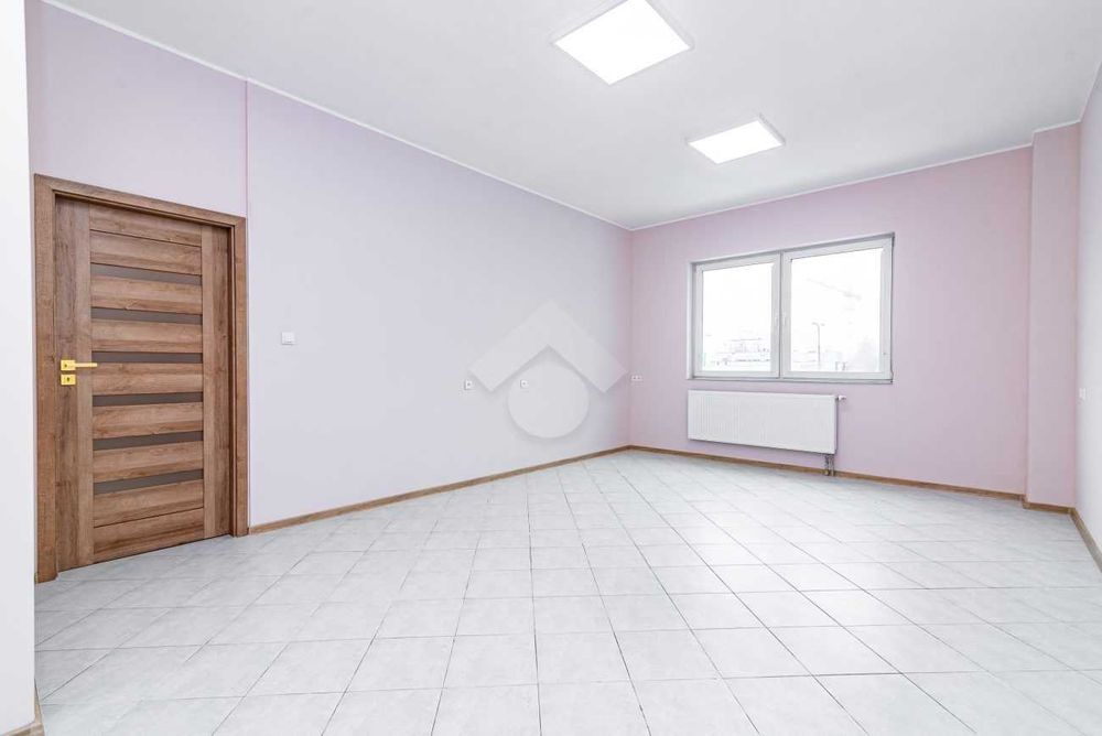 Lokal usługowo-biurowy,5pomieszczeń,syst.alarmowy,drzwiantywłamaniowe