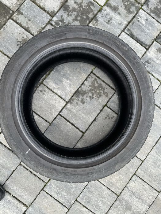 Komplet opon letnich Goodyear 205/50R17