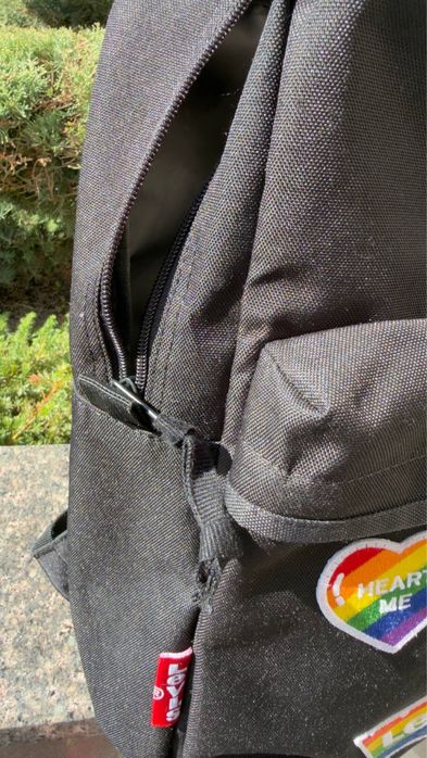 : Рюкзак Levi's L-Pack Standard Issue (Pride Edition) чорний оригінал