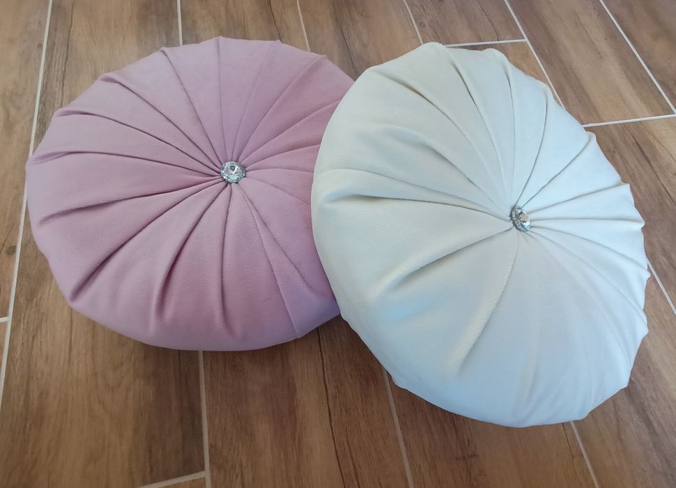 Poduszki dekoracyjne mix kolorów