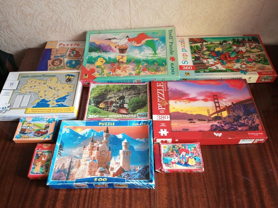 Продам пазлы на разное количество элементов
