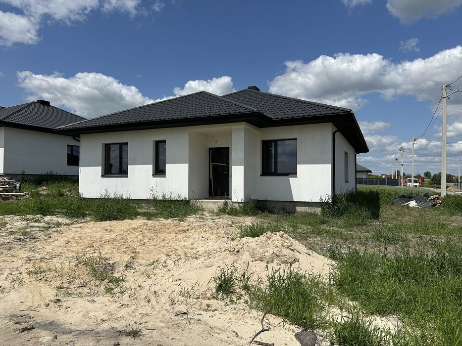 Продаж  нового будинку в Житині