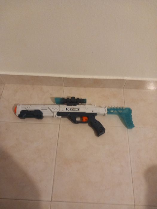 Pistola Zuru Xshot