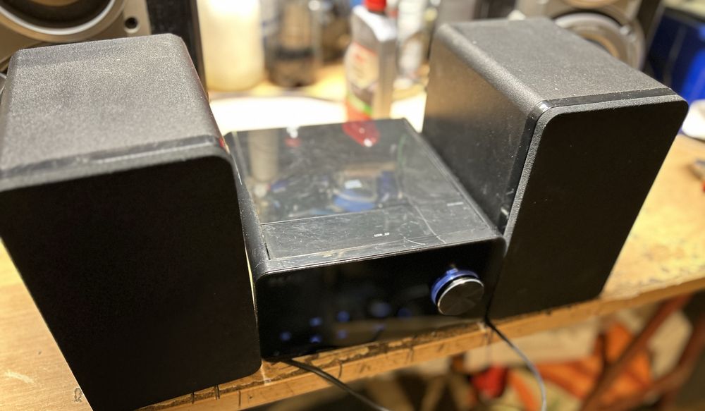 PAVAQ sprzet CD ,USB, radio