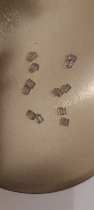 Gumowe zatyczki do uszu