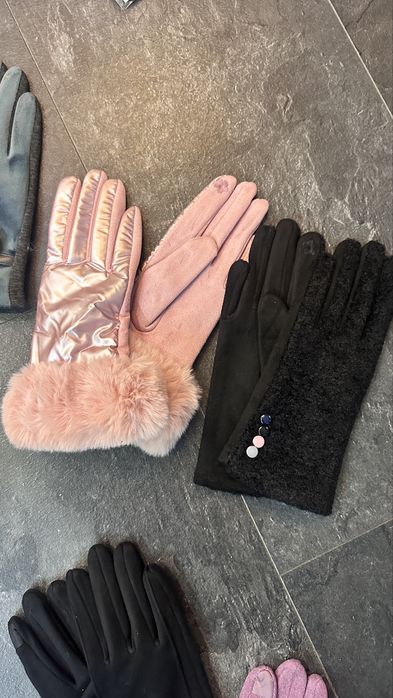 Перчатки женские