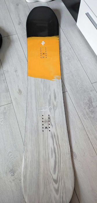 Deska snowboardowa