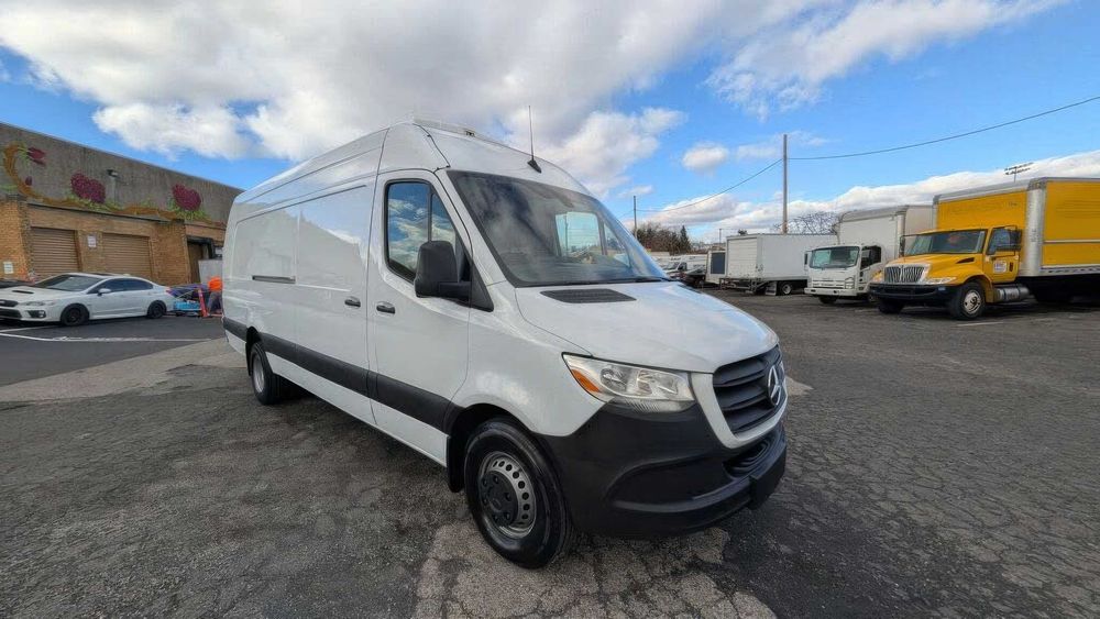 Mercedes-Benz Sprinter      2019
