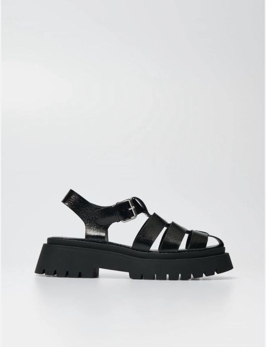 Трендові жіночі сандалі 37 р