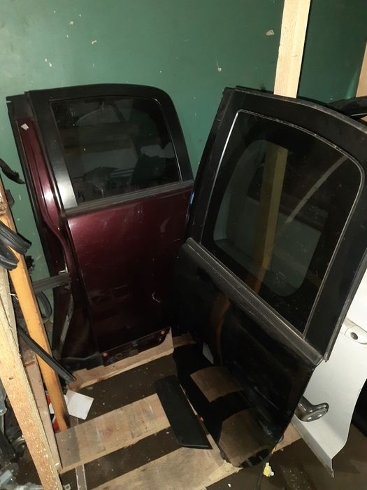 Дверь Toyota FJ Cruiser задняя передняя запчасти/разборка