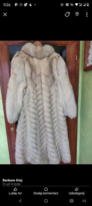 Futro z lisa polarnego