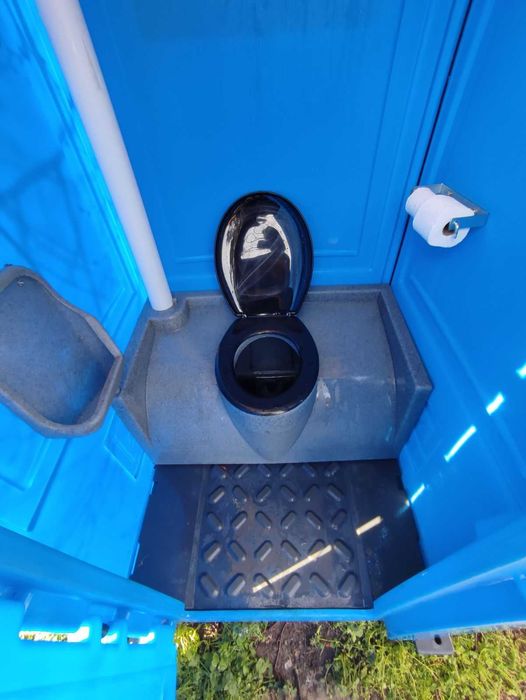 Toaleta przenośna wynajem toalety serwis toalet wc serwis na budowę