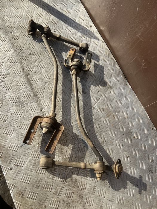 Передний рычаг Ваз 2190 гранта лада