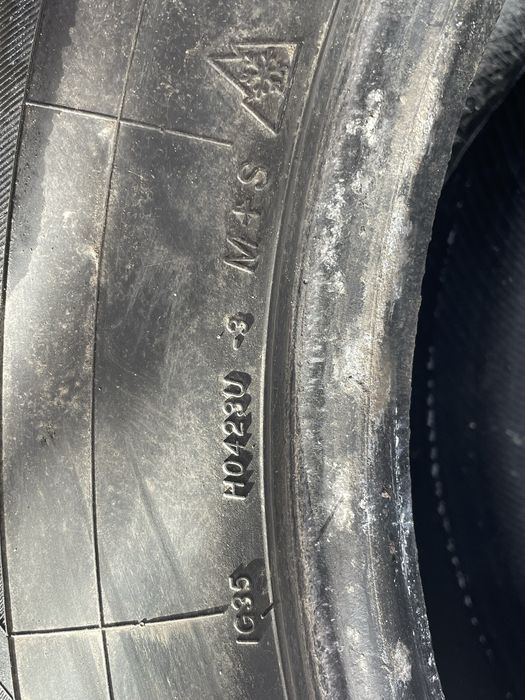 Продам резину 245/70R16